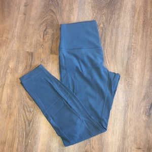 Lululemon align 25” pant